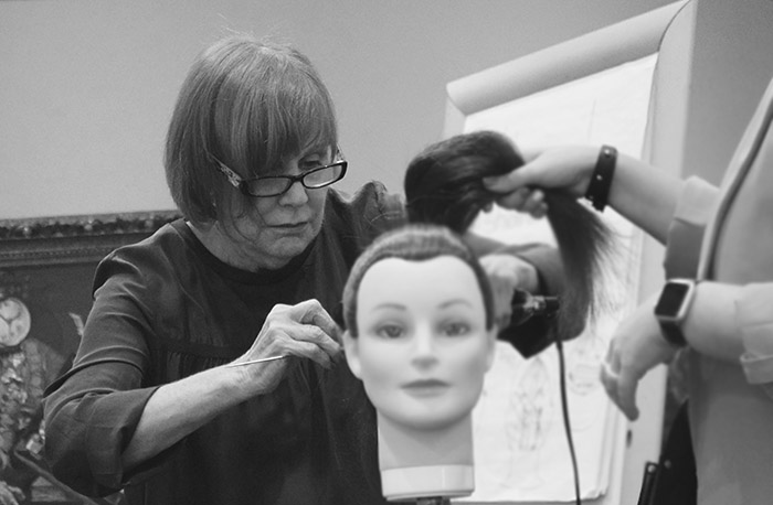 ¿POR QUÉ ASISTIR A UNA FORMACIÓN CON SHARON BLAIN?