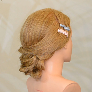trenza-broche-cinta-curso-online-peluqueria-universidad-de-la-imagen