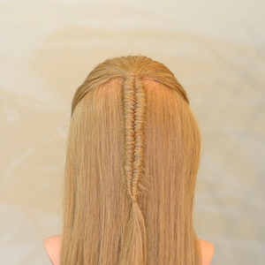 trenza-infinito-curso-online-peluqueria-universidad-de-la-imagen